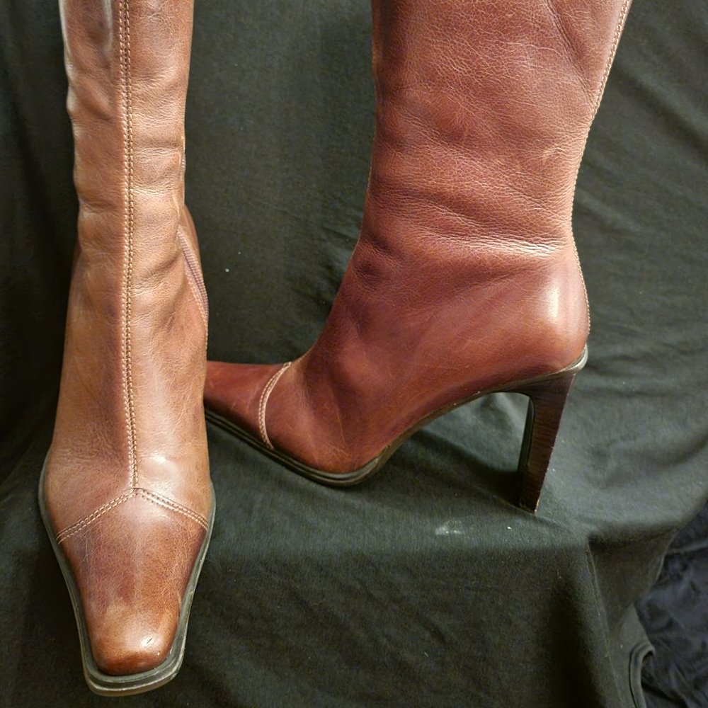 Women's Parade Brown Leather Square Pointed Toe Calf Boots - 8.5 - Gently Used